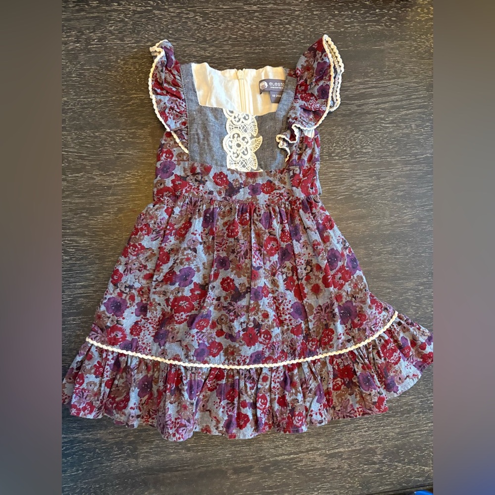 EleStory Floral Dress with Ruffle Sleeves
